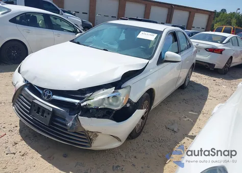 2016 Toyota Camry Le/Xle/Se/Xse из США, поврежденный, VIN 4T4BF1FK3GR561044